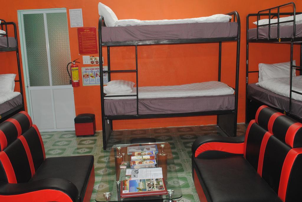 Phong Nha Backpacker Hostel Экстерьер фото