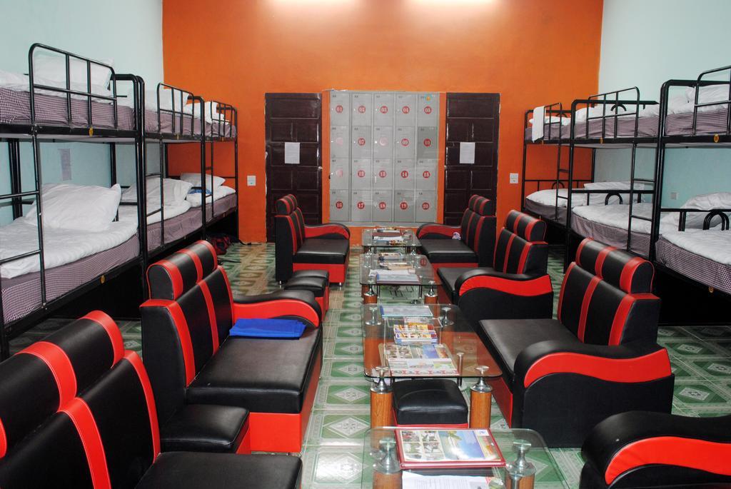Phong Nha Backpacker Hostel Экстерьер фото