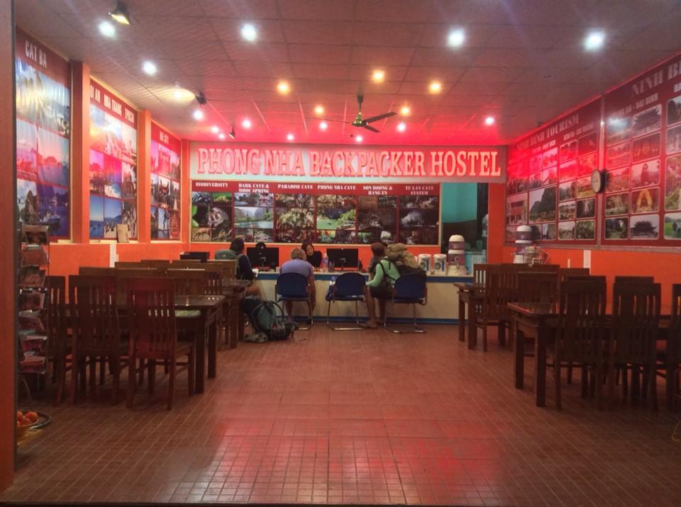 Phong Nha Backpacker Hostel Экстерьер фото